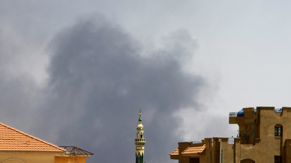 Explosions &agrave; Khartoum, toujours pas d'avanc&eacute;e sur des couloirs humanitaires