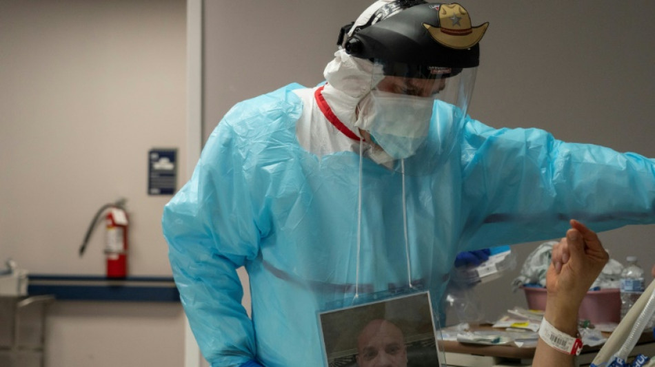 Chez les m&eacute;decins, le million d'Am&eacute;ricains morts du Covid-19 a laiss&eacute; des traces