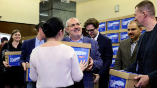 Russie: Nadejdine, un quasi-inconnu qui veut d&eacute;fier Poutine dans les urnes