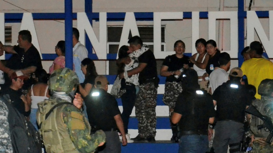 Equateur: les mutins en prison lib&egrave;rent tous leurs otages