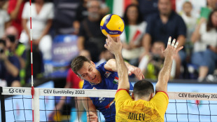 Pallavolo: Italia, si infortunano Gargiulo e Roman&ograve;