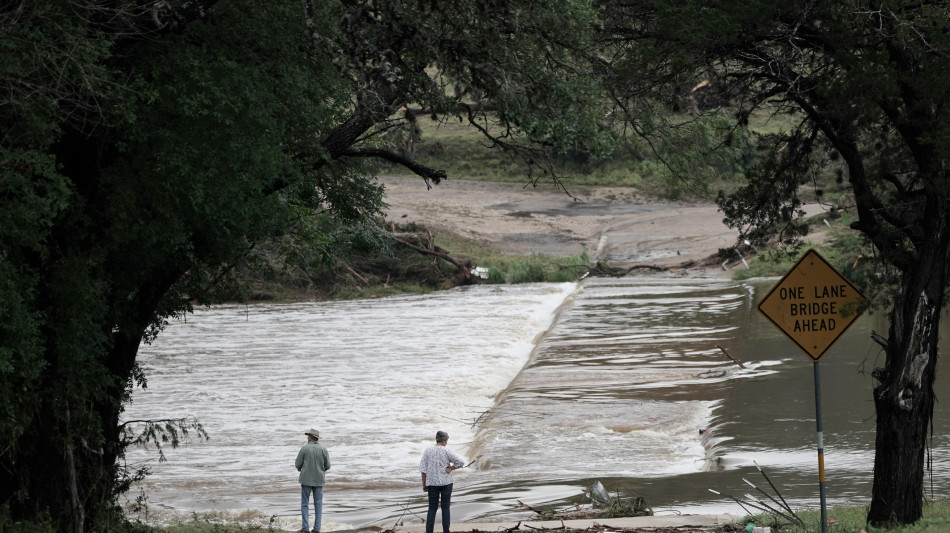 Trump, ho firmato dichiarazione di disastro per il Texas