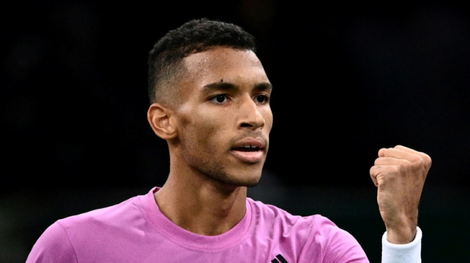 Tennis: Alcaraz abandonne, Djokovic et Auger-Aliassime encha&icirc;nent