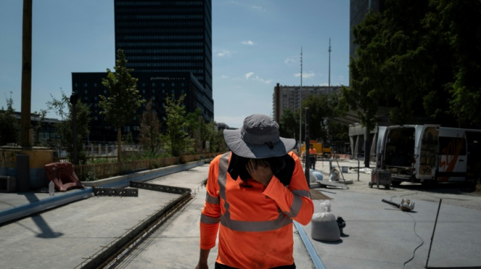 A Lyon, la canicule fait suer ouvriers et restaurateurs