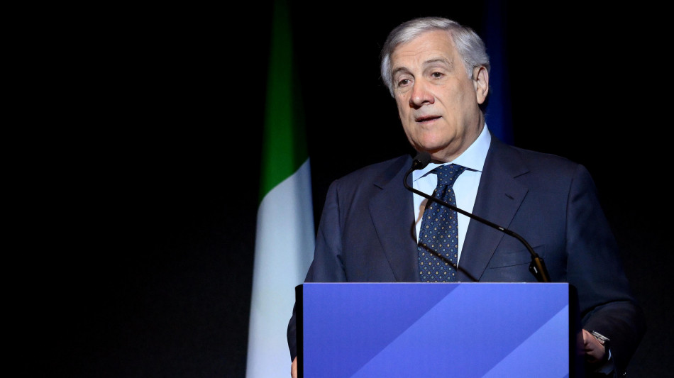Tajani, 'bene segnale di pace ma Putin faccia una vera tregua'