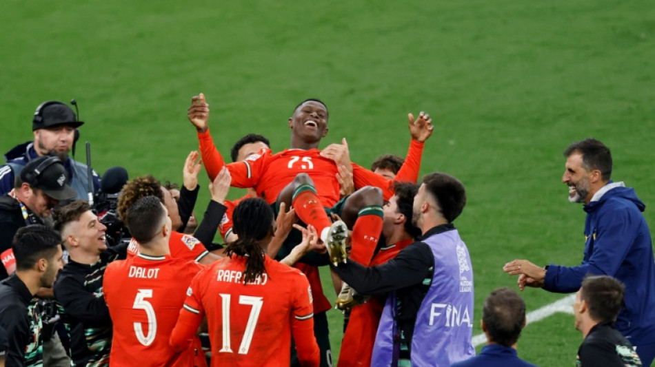 Ligue des nations: Nuno Mendes porte le Portugal de CR7 au sommet en renversant l'Espagne