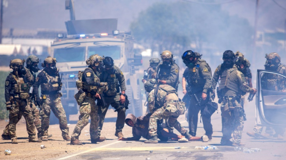 Trabalhador agrícola em estado crítico após operação migratória perto de Los Angeles