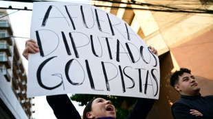 Tens&atilde;o no Congresso atrasa posse de Ar&eacute;valo como presidente da Guatemala