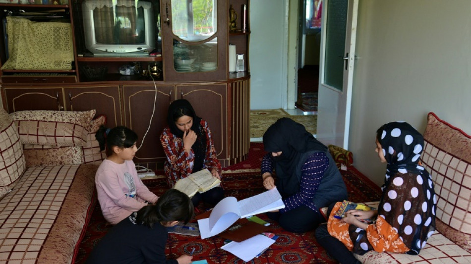"Notre libert&eacute; nous manque": les lamentations des Afghanes priv&eacute;es d'&eacute;cole 