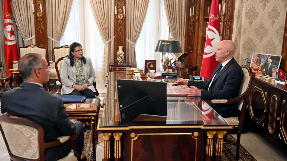 Tunisia: Saied, da luglio aumento sussidi a fasce pi&ugrave; deboli