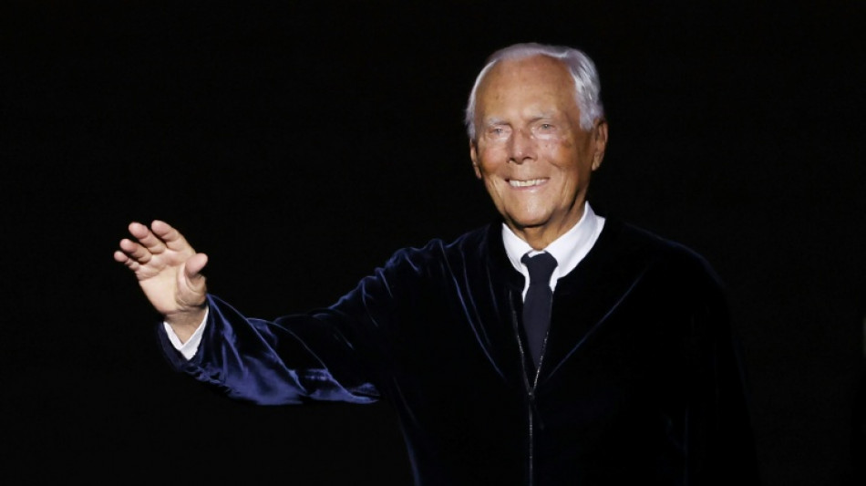 Lend&aacute;rio estilista italiano Giorgio Armani morre aos 91 anos