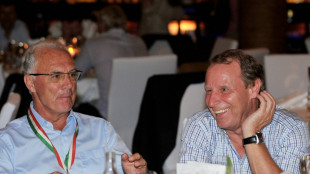 Vogts w&uuml;nscht sich vom DFB besondere Ehrung f&uuml;r Beckenbauer