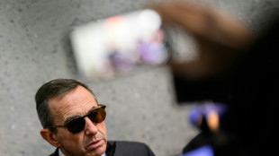 Un ministro franc&eacute;s acusa a Argelia de "buscar humillar a Francia"