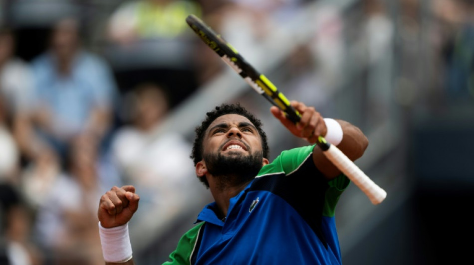 Masters 1000 de Rome: Fils en 8e de finale en renversant Tsitsipas 