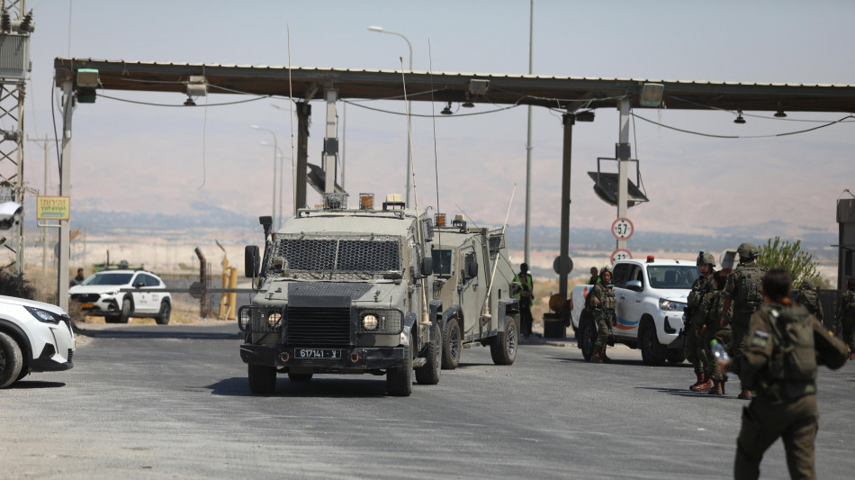Attacco al valico di Allenby, terrorista ucciso
