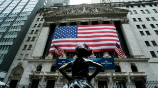 Wall Street h&eacute;sitante face &agrave; des perspectives commerciales floues