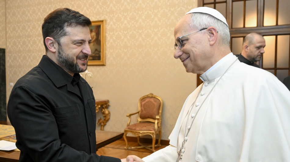 Zelensky, 'ho invitato Papa Leone a visitare l'Ucraina'