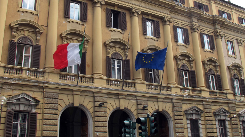 Lo spread tra Btp e Bund tedeschi chiude in calo a 85,5 punti