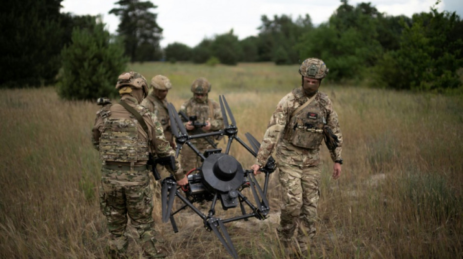 Ucrania pide apoyo "constante" tras anuncio de EEUU de suspensi&oacute;n de env&iacute;o de algunas armas