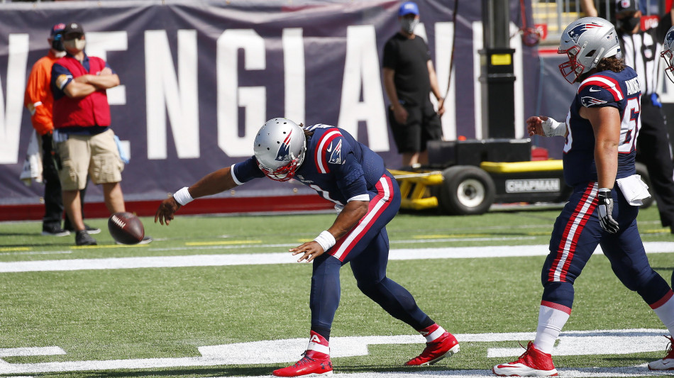 Tv: ecco il Super Bowl, la sfida Patriots-Seahawks su Dazn