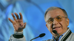 Morre aos 95 anos o ex-presidente da Romênia Ion Iliescu