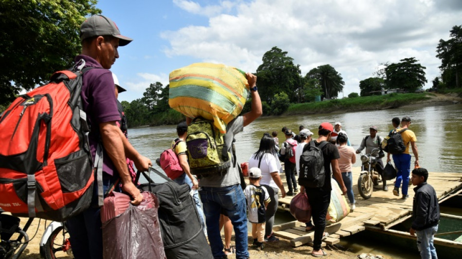 M&aacute;s de 80 muertos y cientos de desplazados a Venezuela por la violencia guerrillera en Colombia