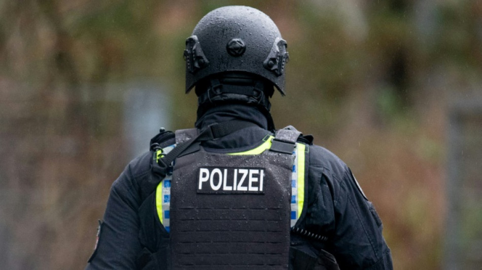 Reichsb&uuml;rger geben sich als Staatsanw&auml;lte aus: Durchsuchungen in sechs St&auml;dten