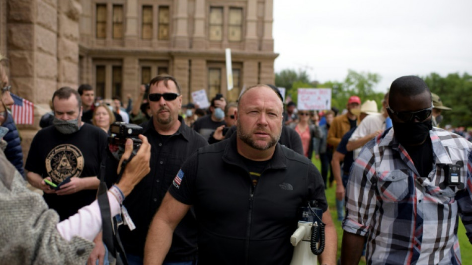 US-Verschw&ouml;rungstheoretiker Alex Jones meldet Insolvenz von "Infowars" an 