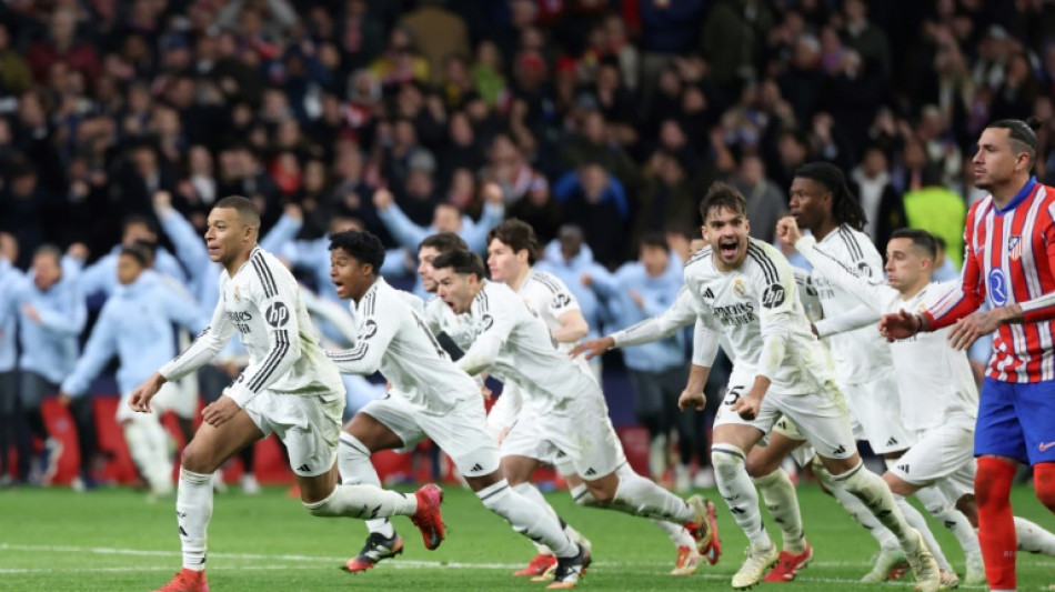 Real Madrid sobrevive ante Atl&eacute;tico por penales, Arsenal y Aston Villa cumplen