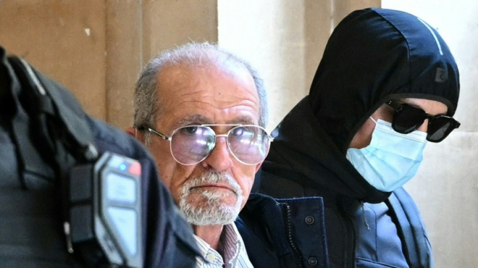 Au proc&egrave;s Kardashian, une bague de la taille d'un "carr&eacute; de chocolat"