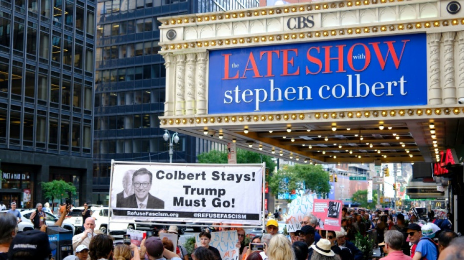 "Keine R&uuml;cksicht auf Verluste mehr": US-Satiriker Colbert sagt Trump den Kampf an