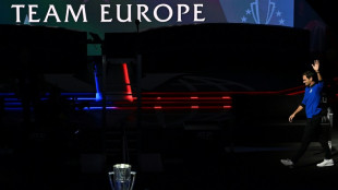 &Uacute;ltimo partido para Federer, el crep&uacute;sculo de un &iacute;dolo del tenis