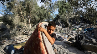 Gaza: la D&eacute;fense civile annonce 31 morts dans de nouveaux raids isra&eacute;liens