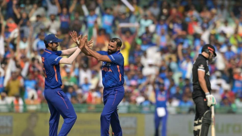 Shami helps India hammer New Zealand to clinch ODI series