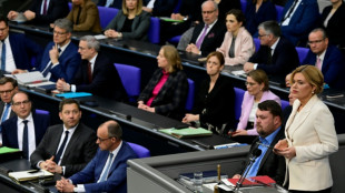 Heftige Kritik im Bundestag an Warkens Pl&auml;nen f&uuml;r Gesundheitsreform