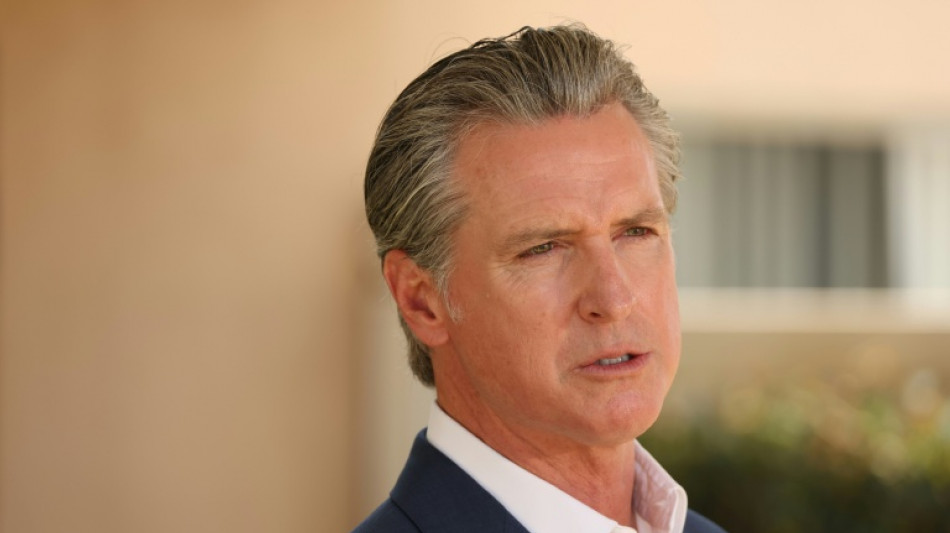 M&egrave;mes, majuscules, trolling: le gouverneur de Californie s'attaque &agrave; Trump en reprenant ses codes