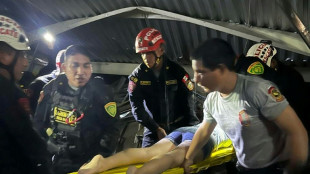 Al menos tres muertos y m&aacute;s de 70 heridos tras caer techo de centro comercial en Per&uacute;