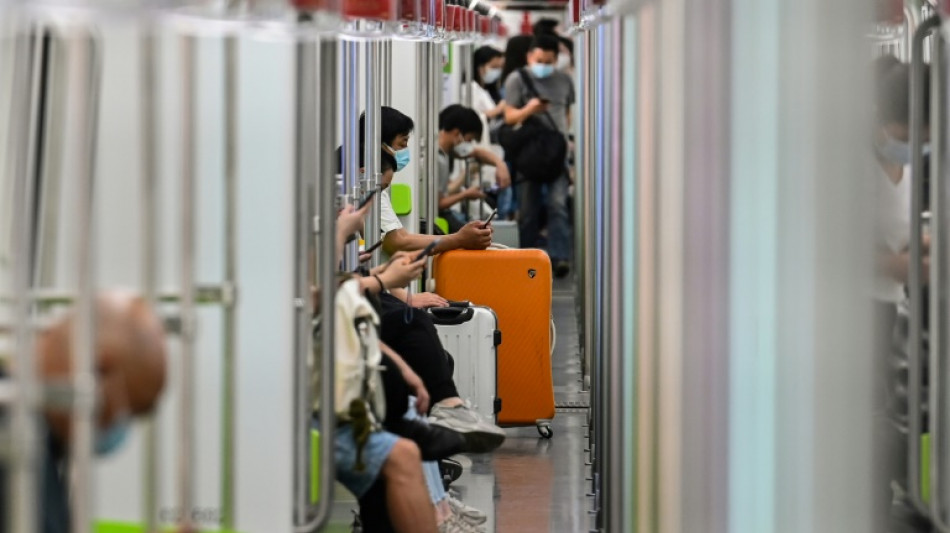 Shangh&aacute;i recupera la vida tras dos meses de encierro