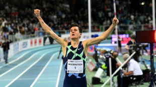 Athl&eacute;tisme: le Norv&eacute;gien Jakob Ingebrigtsen bat le record du monde en salle du 1500 m en 3 min 30 sec 60 &nbsp;