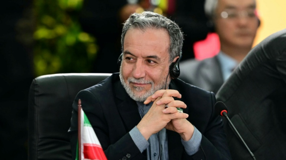 Irã anuncia que retomará programa de enriquecimento de urânio