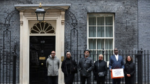 Recurso contra el gobierno brit&aacute;nico por abandonar promesas a los migrantes caribe&ntilde;os