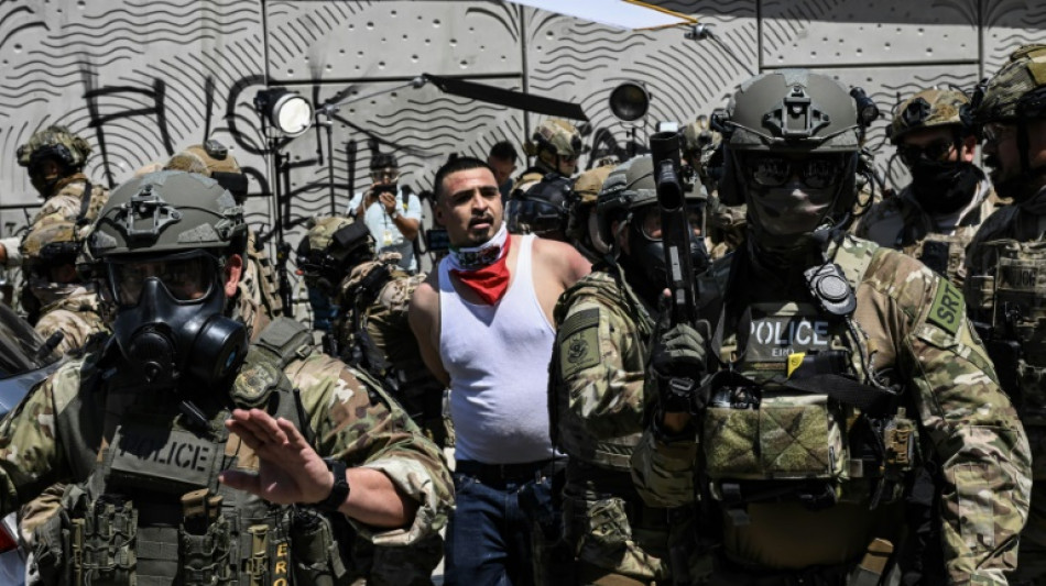 Justicia de EEUU confirma prohibici&oacute;n de discriminaci&oacute;n durante arrestos de inmigrantes