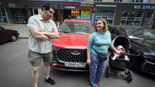 Carro chinês e férias na Venezuela, a nova vida de parte da classe média russa