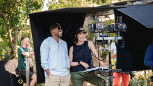 Amori e inganni, per Halle Bailey e Regé-Jean Page scintilla in Toscana