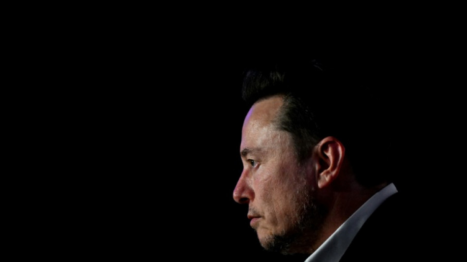 Musk chama Austr&aacute;lia de 'fascista' por plano para multar redes sociais
