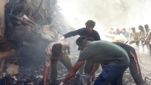 Acidente aéreo deixa pelo menos 260 mortos na Índia