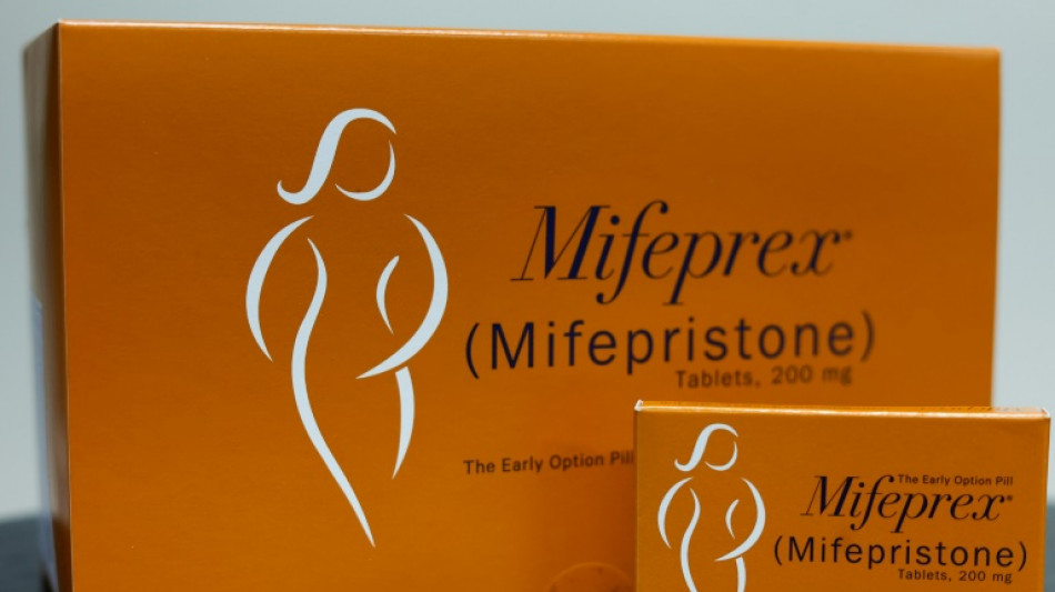Gobierno de EEUU pide a Corte Suprema decidir urgentemente sobre p&iacute;ldora abortiva