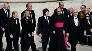 Presidente argentino espera que papa Leão XIV defenda 'a vida' e 'a propriedade privada'