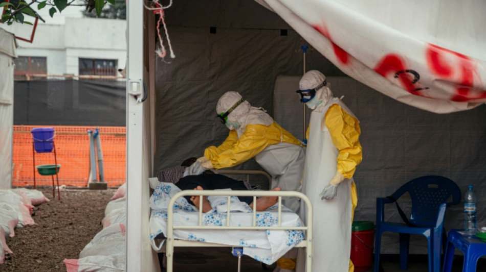 Ebola: pr&egrave;s de 500 cas confirm&eacute;s en Afrique centrale (OMS)