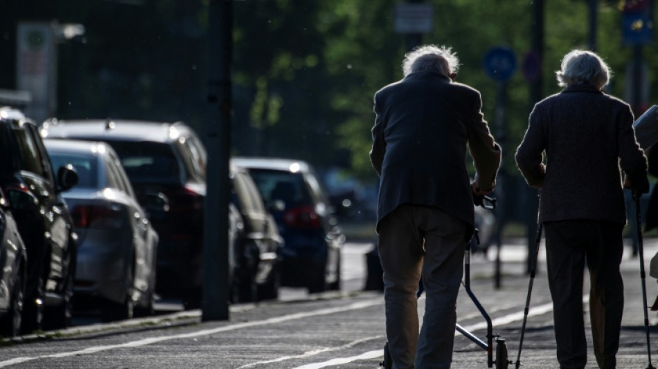 Linnemann sieht in Aktivrente Mittel gegen Fachkr&auml;ftemangel - Gr&uuml;ne skeptisch